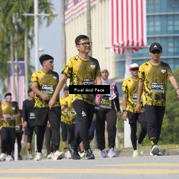 Runner Photo 6533783