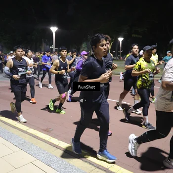 Runner Photo 6533790