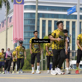 Runner Photo 6533796