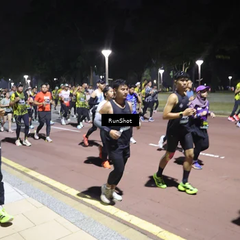 Runner Photo 6533859