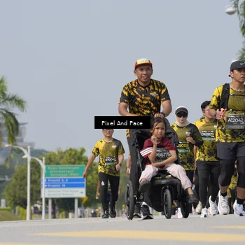Runner Photo 6533893