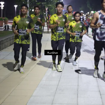 Runner Photo 6533898