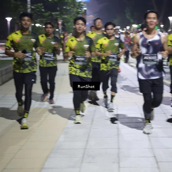 Runner Photo 6533901