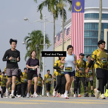 Runner Photo 6533909