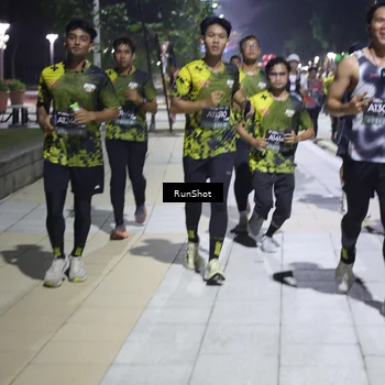 Runner Photo 6533934