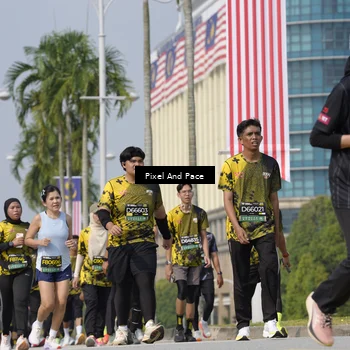 Runner Photo 6533940