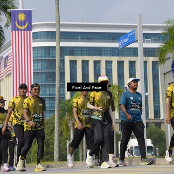 Runner Photo 6533975