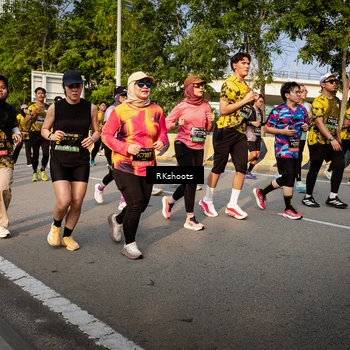 Runner Photo 6534012