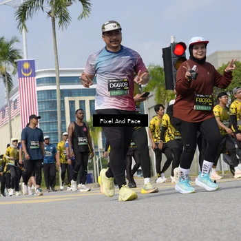 Runner Photo 6534035