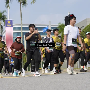 Runner Photo 6534046