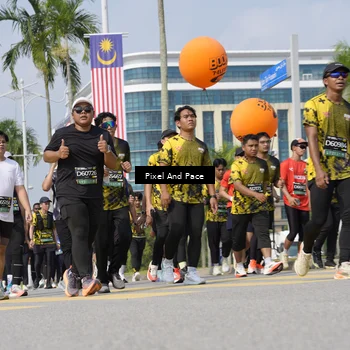 Runner Photo 6534079