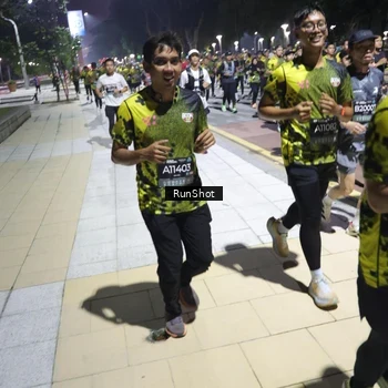 Runner Photo 6534101