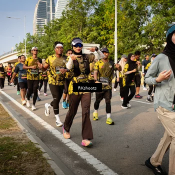 Runner Photo 6534122