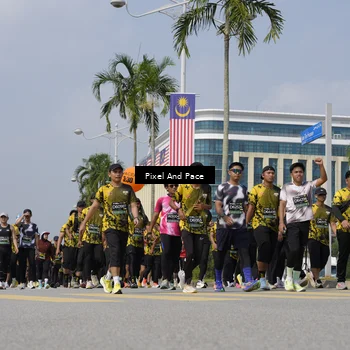 Runner Photo 6534127