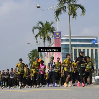 Runner Photo 6534143