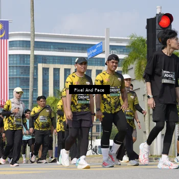 Runner Photo 6534162
