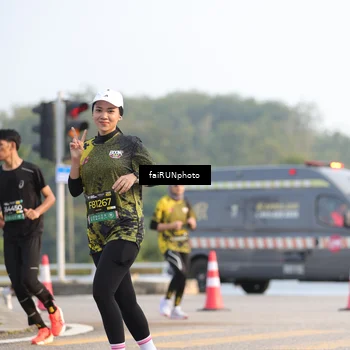 Runner Photo 6534167