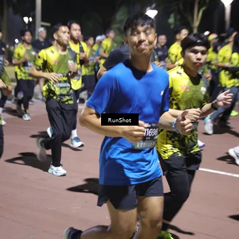 Runner Photo 6534192