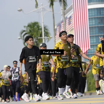 Runner Photo 6534211