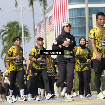 Runner Photo 6534221