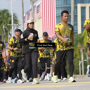 Runner Photo 6534225