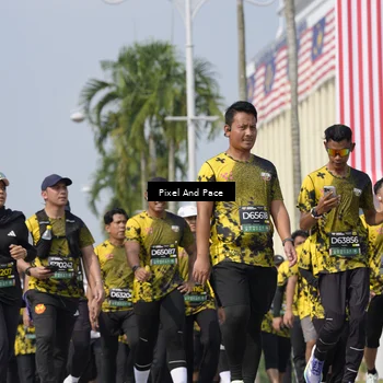 Runner Photo 6534244