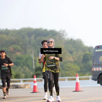 Runner Photo 6534275