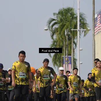 Runner Photo 6534281