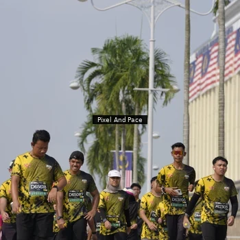 Runner Photo 6534285