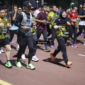 Runner Photo 6534297