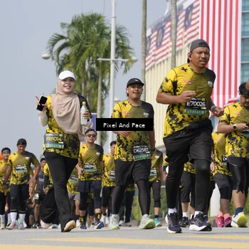 Runner Photo 6534339