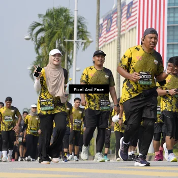 Runner Photo 6534341