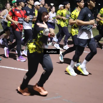 Runner Photo 6534352