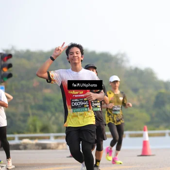 Runner Photo 6534371