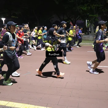 Runner Photo 6534386
