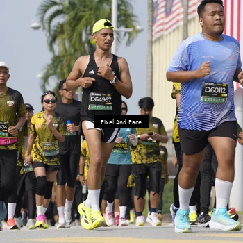 Runner Photo 6534393