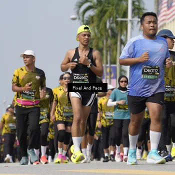 Runner Photo 6534395