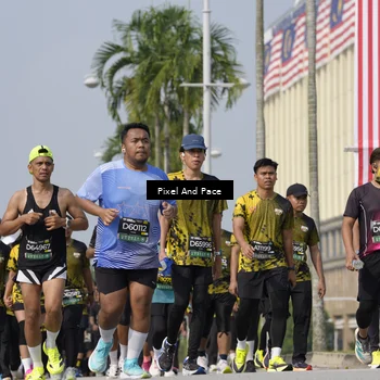 Runner Photo 6534405
