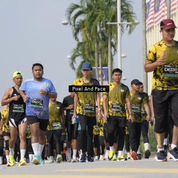Runner Photo 6534420