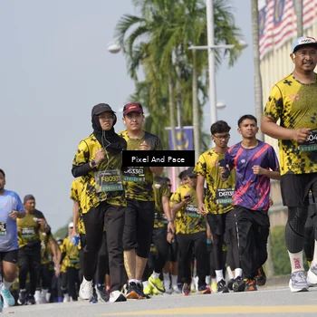 Runner Photo 6534451