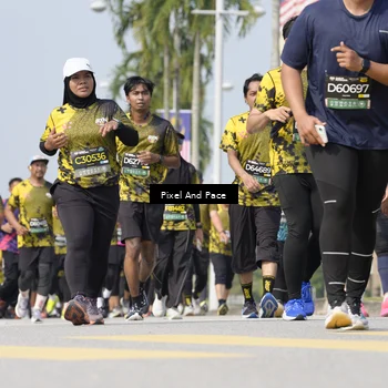 Runner Photo 6534472