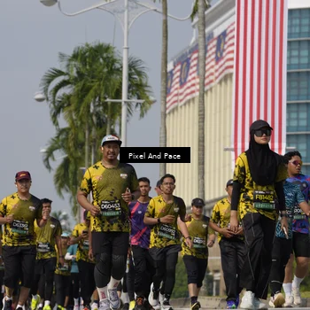 Runner Photo 6534478