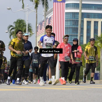 Runner Photo 6534490