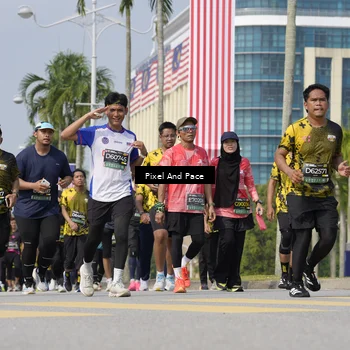 Runner Photo 6534497