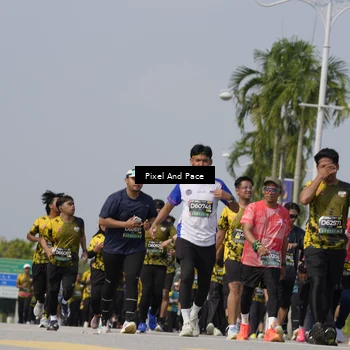 Runner Photo 6534545