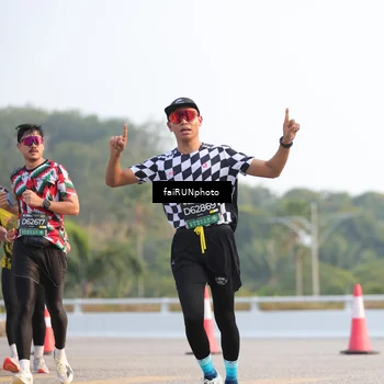 Runner Photo 6534576