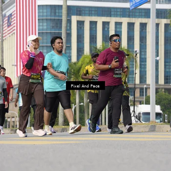 Runner Photo 6534608