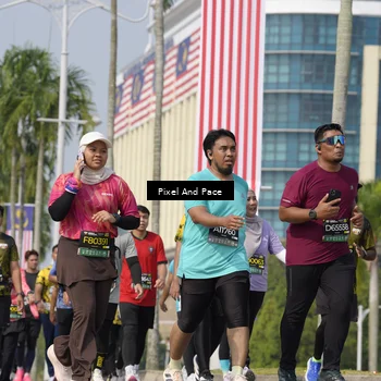 Runner Photo 6534610