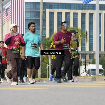 Runner Photo 6534615