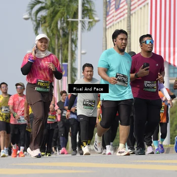 Runner Photo 6534621